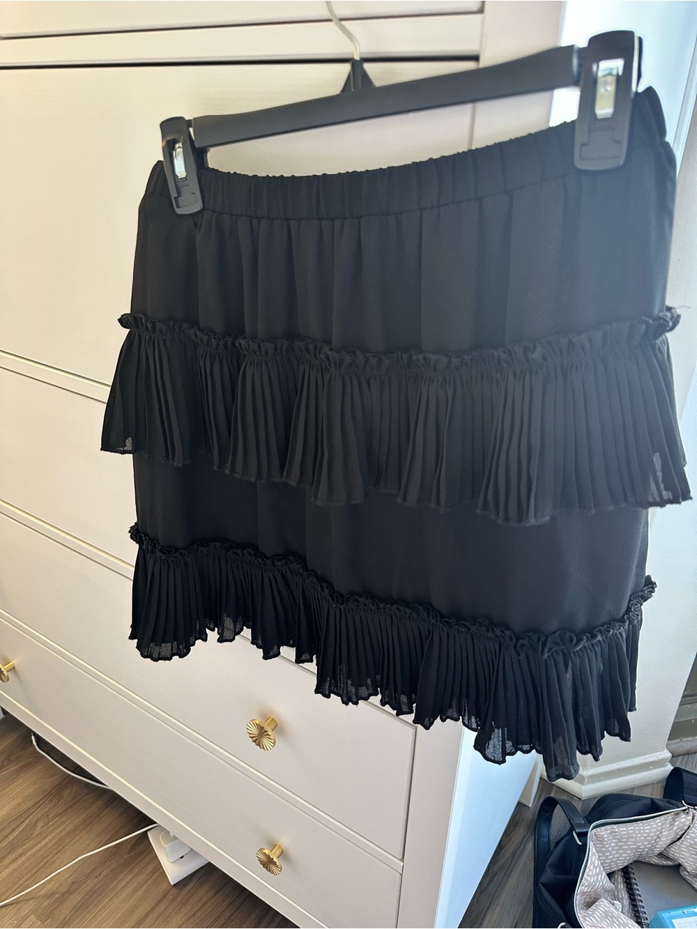 TCEC Black Tiered Pleated Mini Skirt